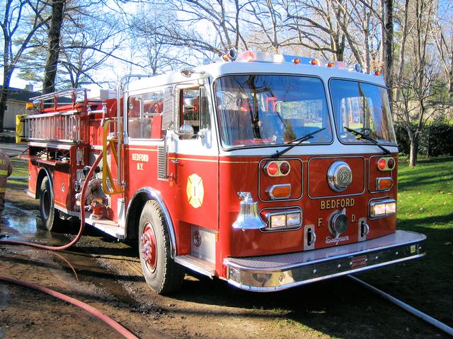 Engine 110 Pumping - Barn/Brush Fire, South Bedford Road - 12/10/06